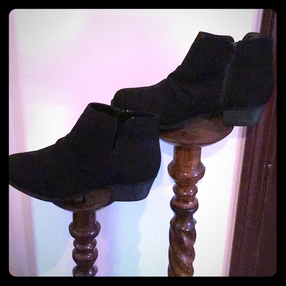 Short boot